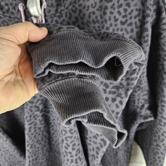 FABLETICS | Forever Fleece hooded cheetah print onsie - Picture 6 of 10